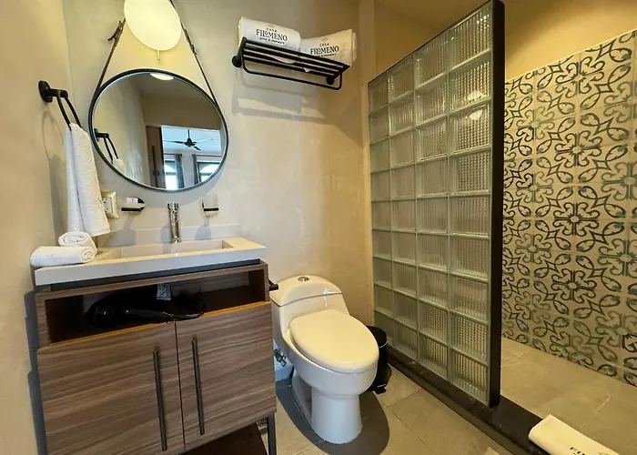 High End Few Steps From Bellas Artes *